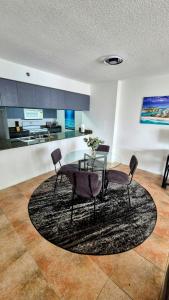 36th Floor Brickell Suite with City Skyline and Bay Views