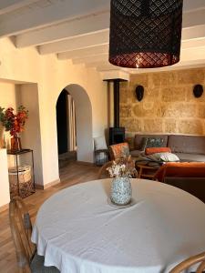 Maisons de vacances Maison 2 ch en campagne avec possibilite piscine familiale 9h a 14h : photos des chambres