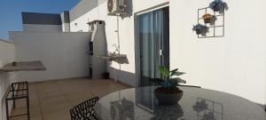 Apartamento Duplex em Condomínio com portaria