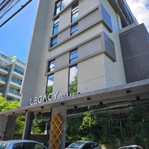 Legacy 417 Poucos passos do mar