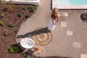 Danna Portuguese Design House Porta 11