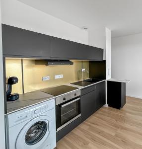 Appartements Appartement moderne avec terrasse et vue mer : photos des chambres