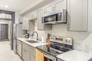 Cincy Apt 1 Mi to Findlay Market, 2 Mi to Downtown