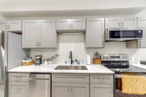 Cincy Apt 1 Mi to Findlay Market, 2 Mi to Downtown