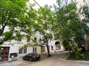 Central Premium Apartment w 2 double beds and sofabed