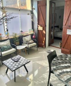 Sejours chez l'habitant La Maison du bonheur au coeur de Gonfaron : photos des chambres