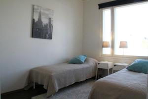 Spacious Apartment for 8 with Sauna