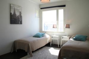 Spacious Apartment for 8 with Sauna