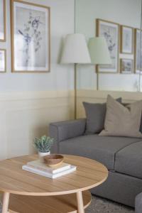 2 BR Golf View Loft Timeless Charm in Avant BGC