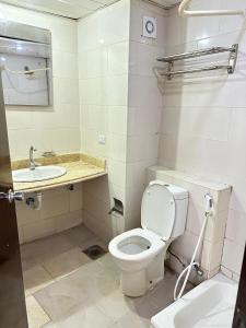 شاليه للايجار3 غرف في بورتو مارينا العلمين اصنع بعض الذكريات كود 07