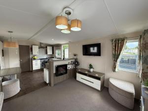 Luxury 2 bedroom Caravan Pets stay Free