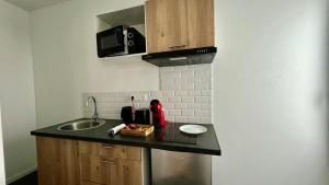 Studio Bali I spacieux avec jardin dété I proche Futuroscope