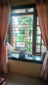 Anays Homely Hideout