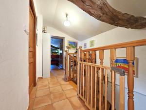 Maisons de vacances Belle maison Mas Grenier - 14 personnes - 11 lits - Piscine privee - Grand jardin - Jeux enfants - Parking gratuit sur place : photos des chambres
