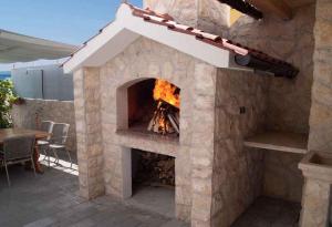 Apartment Okrug Gornji 3