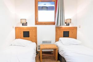 Hotels Appartement 2 Pieces 4 Personnes MAE-9683 : photos des chambres