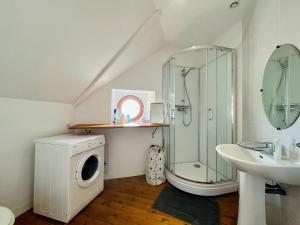 Appartements La Petite Cachette de Grandcamp - Seafront view : photos des chambres