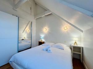Appartements La Petite Cachette de Grandcamp - Seafront view : photos des chambres