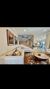 Big Ms Luxurious home