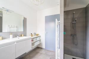 Maison Pentzean Proche Thermes Cambo