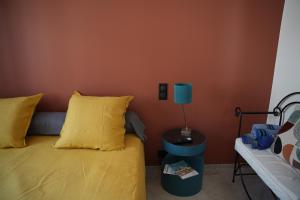 B&B / Chambres d'hotes Maison sol en ciel Petit Dejeuner et Parking inclus : photos des chambres