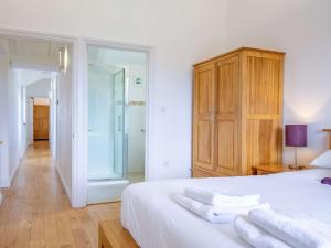 3 Bed in Praa Sands 36256