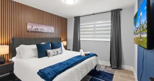 Chicago Vibe Heated Pool 5BR 2BTH