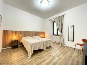 Simi Roma Palombini, Appartamento con Giardino