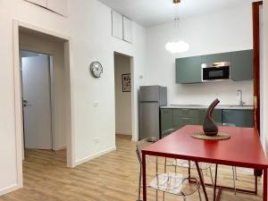 Simi Roma Palombini, Appartamento con Giardino