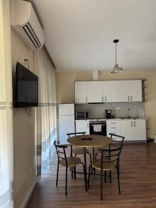 Vers Apartments