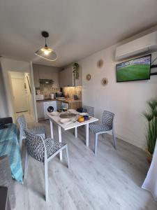 studio cozy "Roseanne" 4 P Grau du Roi camargue village- Mer 250m