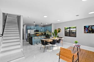 Family-Friendly Apt in Miami - Sleeps 4, Near Everything