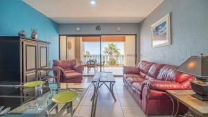 Sun Shine Moments Adorable Oceanfront Condo