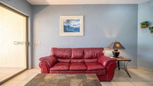 Sun Shine Moments Adorable Oceanfront Condo