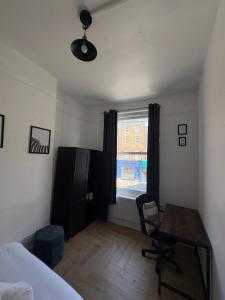 Comfortable Double Room in the Heart of Camden, Great Location