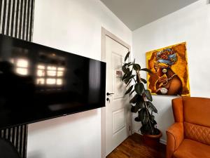 Marias Dream House On Vera