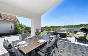 Cozy Home In Dugo Selo With Sauna 