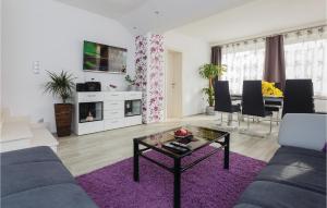 Nice Home In Vinisce With Sauna