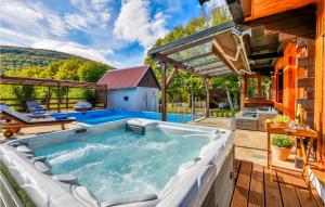 Lovely Home In Frkasic