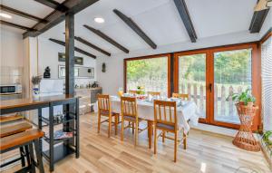 Lovely Home In Frkasic