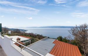 Gorgeous Home In Jesenice Dugi Rat