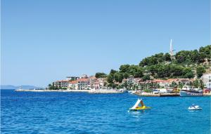 Amazing Apartment In Podgora