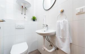 Lovely Apartment In Zadar With Wifi