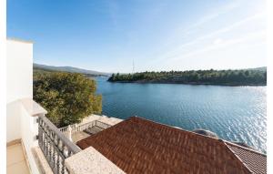 Nice Apartment In Krusevo With Wifi