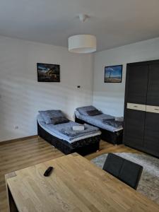 Nocleg pod Orzechem Apartament z 2 pokojami