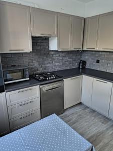 Nocleg pod Orzechem Apartament z 2 pokojami