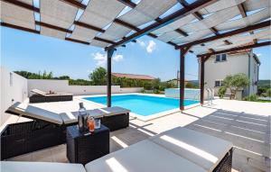 Awesome Home In Ribnica - Krusevo