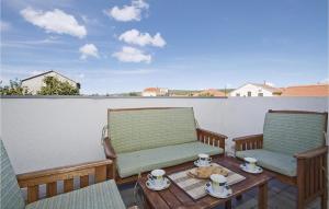 Beautiful Apartment In Sukosan