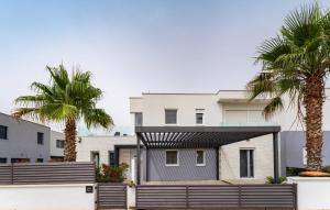 Amazing Home In Zaton