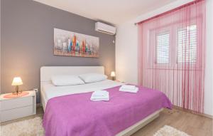 Lovely Apartment In Sveti Filip I Jakov